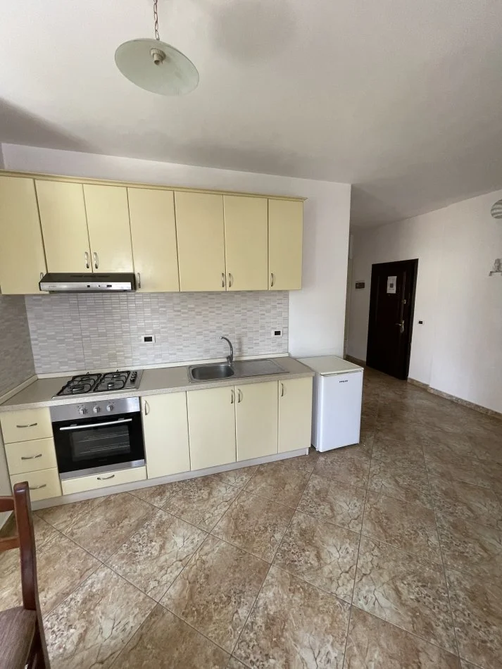 Durres, shitet apartament 1+1 Kati 4, 71 m² 74.000 € (Plepa)