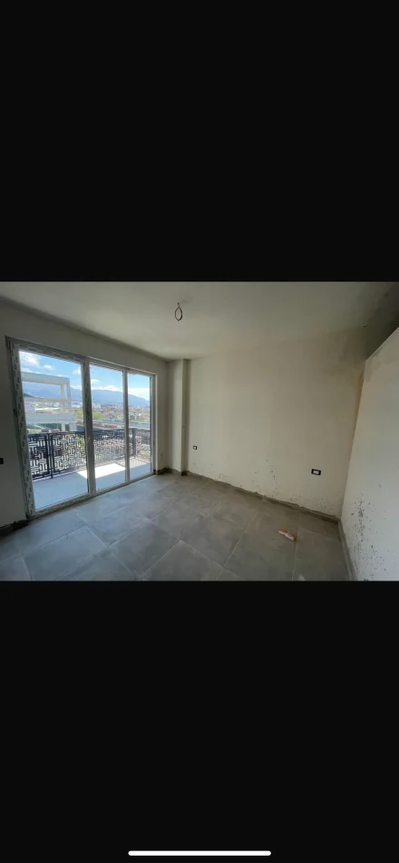Tirane, shitet 2+1 , 111.000 € (Paskuqan)