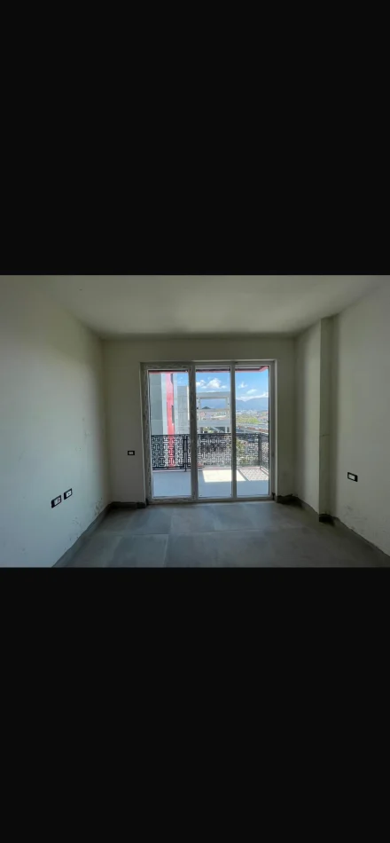 Tirane, shitet 2+1 , 111.000 € (Paskuqan)