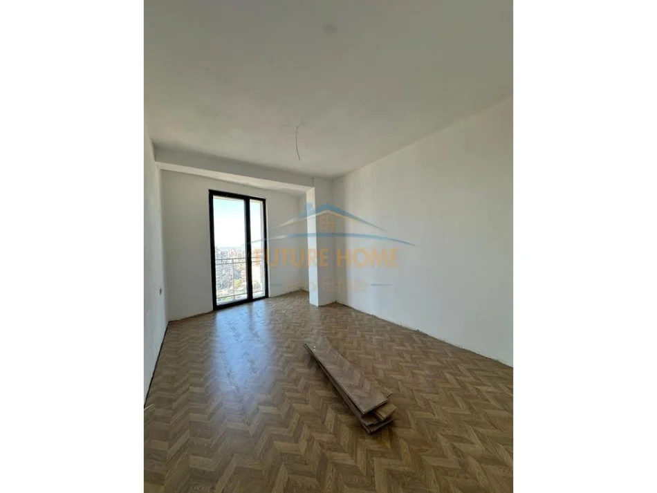 Tirane, shitet apartament 1+1+Ballkon Kati 11, 75 m² 165.000 € (Rezidenca Mine Peza)