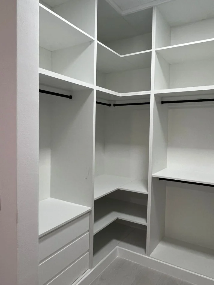 Tirane, jepet me qera apartament 1+1+Ballkon Kati 2, 600 € (River Residence)