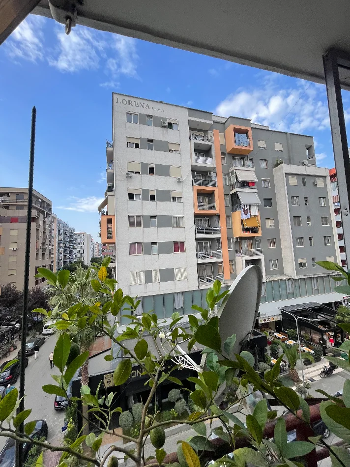 Tirane, shes apartament 3+1+Ballkon Kati 3, 113 m² 185.000 € (Rruga aleksandri i madh)