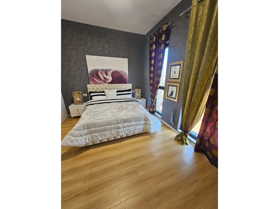 Tirane, shitet apartament 2+1+Ballkon Kati 6, 98 m² 279.000 € (Vasil shanto ( e mobiluar luxury ))