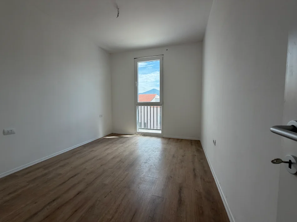 Tirane, shitet apartament 2+1+Ballkon , 85 m² 190.320 € (Sauk i Vjetër, Oaz Tirana 2)