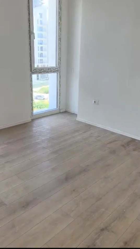 Tirane, shitet apartament 1+1+Ballkon Kati 3, 60 m² 132.000 € (Rruga jordan misja)