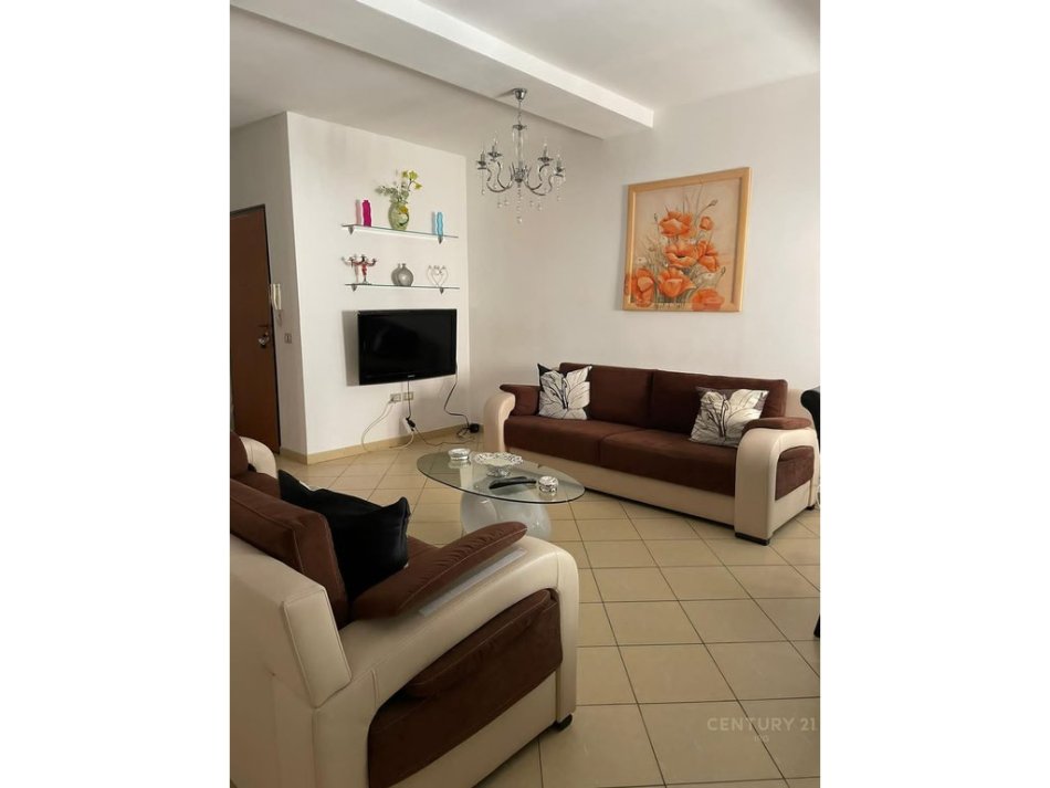 Tirane, jepet me qera apartament 1+1 Kati 3, 70 m² 470 € (Kodra e Diellit)