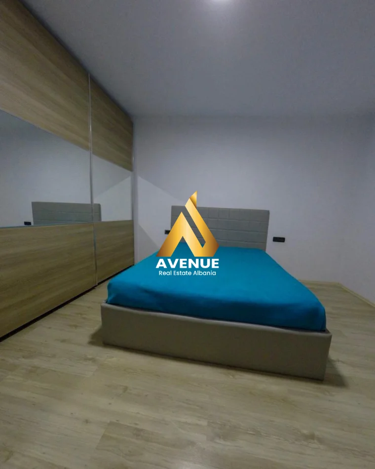 Tirane, jepet me qera apartament 1+1 Kati 5, 54 m² 500 € (Rruga muhamet gjollesha)