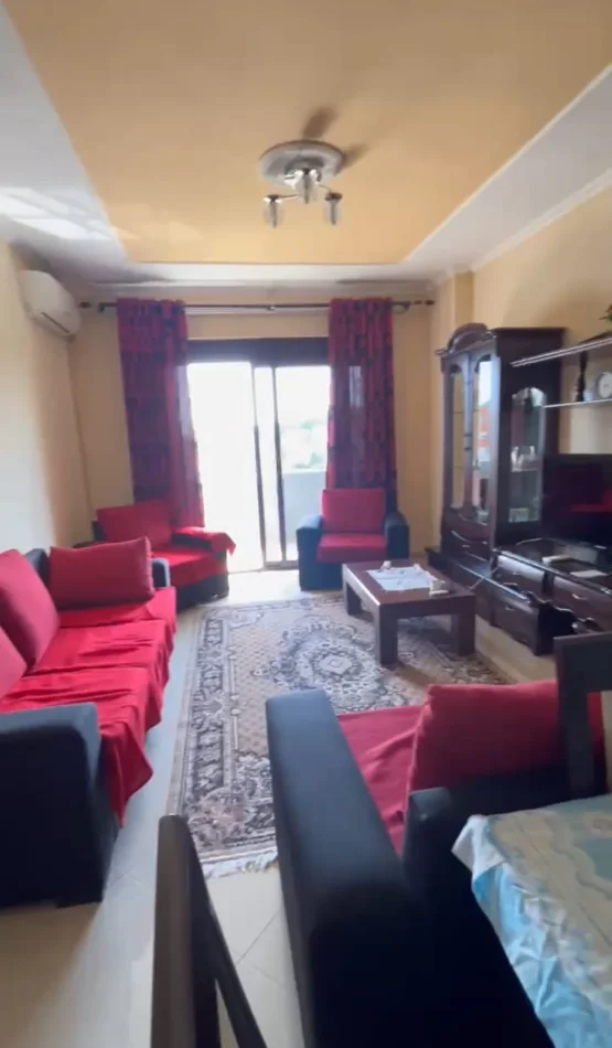 Tirane, jepet me qera apartament 2+1+Aneks Kati 8, 110 m² 450 € (Rruga Astrit Losha)