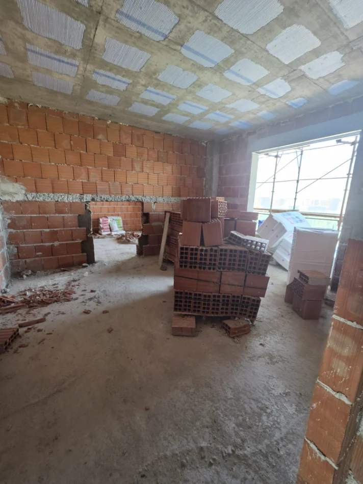Tirane, shitet apartament 2+1+Ballkon Kati 6, 115 m² 102.470 € (kamez)