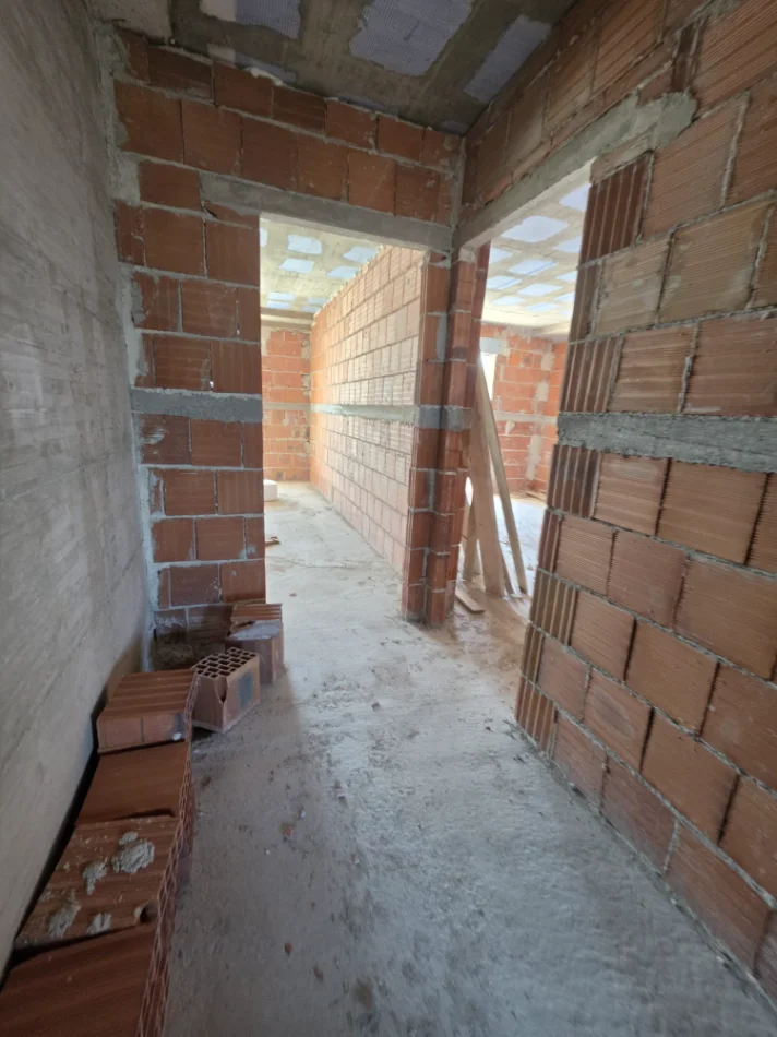 Tirane, shitet apartament 2+1+Ballkon Kati 6, 115 m² 102.470 € (kamez)