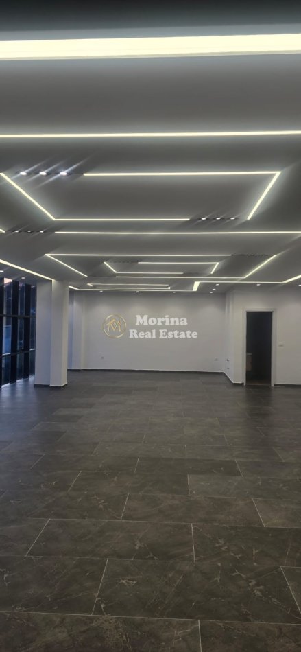 Tirane, jepet me qera ambjent biznesi Kati 2, 120 m² 800 € (Baldushk)