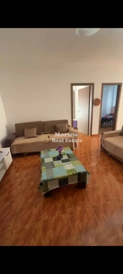 Tirane, jepet me qera apartament 2+1 Kati 4, 97 m² 500 € (Don Bosko)