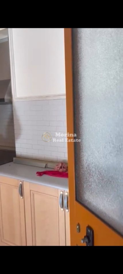 Tirane, jepet me qera apartament 2+1 Kati 7, 80 m² 500 € (Rruga 5 Maji)