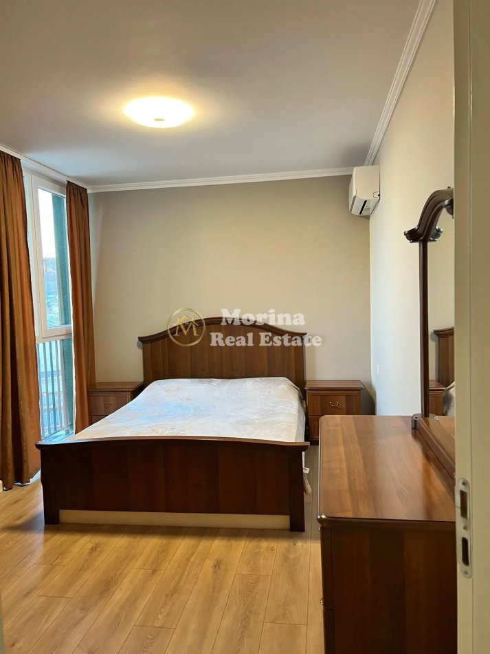 Tirane, jepet me qera apartament 2+1 Kati 4, 100 m² 500 € (Yzberisht)