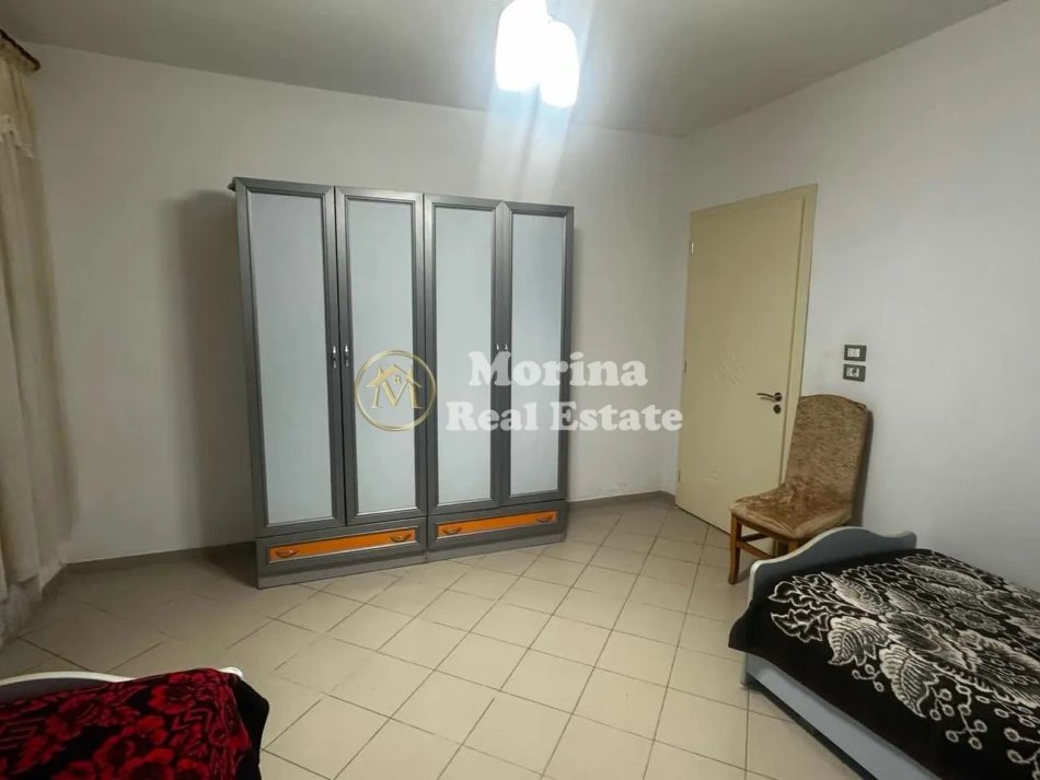 Tirane, jepet me qera shtepi 2+1 Kati 1, 120 m² 450 € (Sauk)