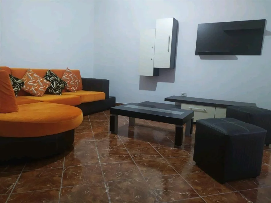 Tirane, jepet me qera apartament 2+1 Kati 2, 85 m² 550 € (Sheshi willson)