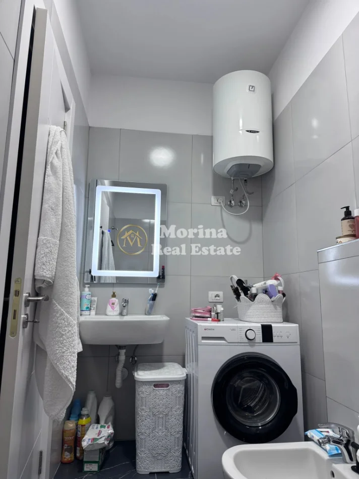 Tirane, jepet me qera apartament 1+1 Kati 5, 75 m² 400 € (Paskuqan)