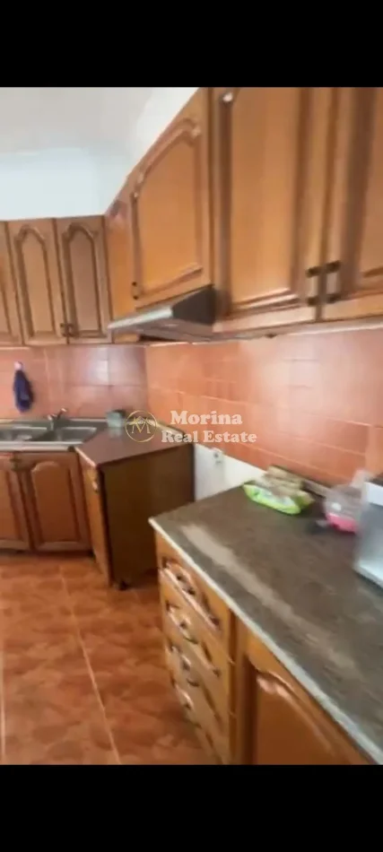 Tirane, jepet me qera apartament 2+1 Kati 4, 97 m² 500 € (Don Bosko)