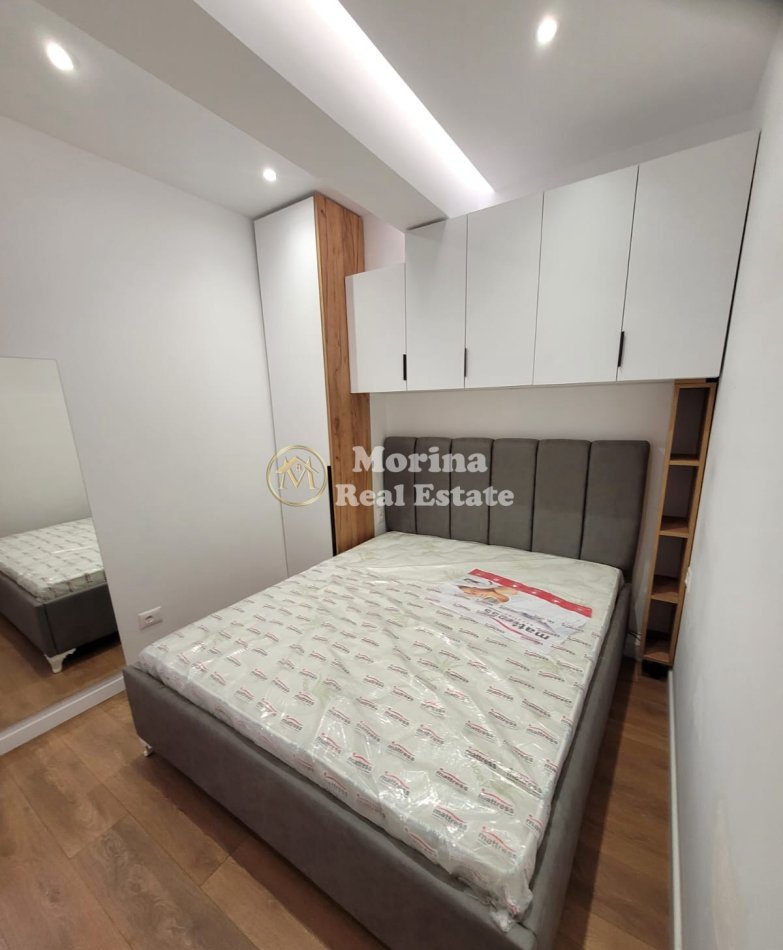 Tirane, jepet me qera apartament 1+1 Kati 2, 50 m² 550 € (Komuna e Parisit)