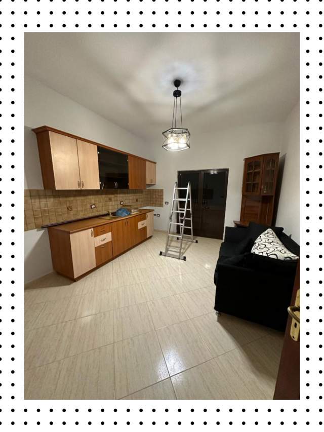 Tirane, jepet me qera shtepi 2+1+A+BLK Kati 1, 35.000 Leke