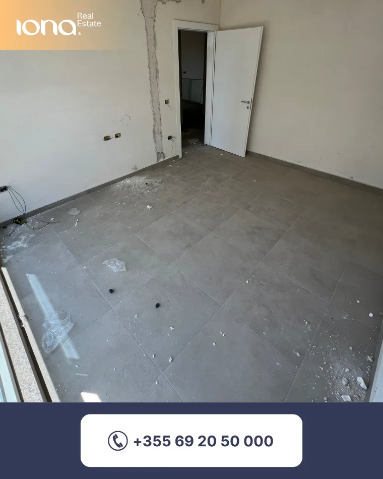 Mali Robit, shitet apartament 2+1+Ballkon Kati 7, 96 m² (200 m larg detit)