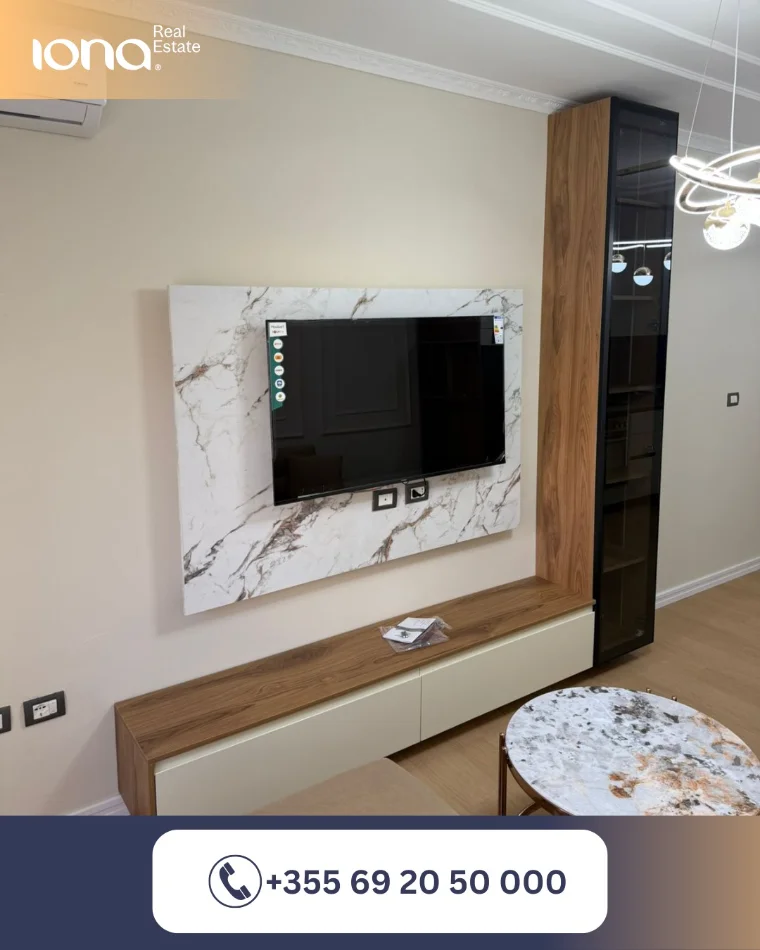 Shkembi Kavajes, shitet apartament 1+1 Kati 2, 64 m² 125.000 € (50 m larg nga deti)