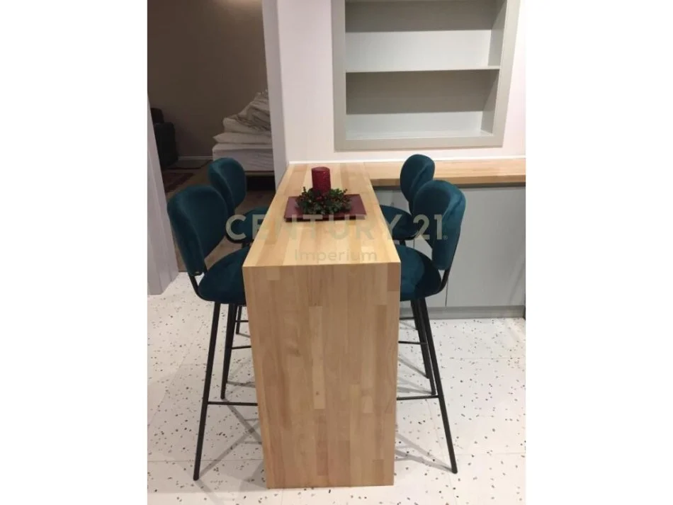 Tirane, shitet Vile 4+1 , 193 m² 550.000 € (Rruga Fortuzi)