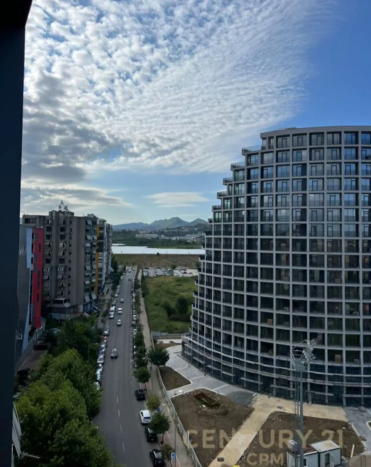 JAPIM ME QERA APARTAMENT 2+1+2 TEK RRUGA E KOSOVAREVE  FOR RENT 2+1+2 APARTMENT AT RRUGA E KOSOVAREVE