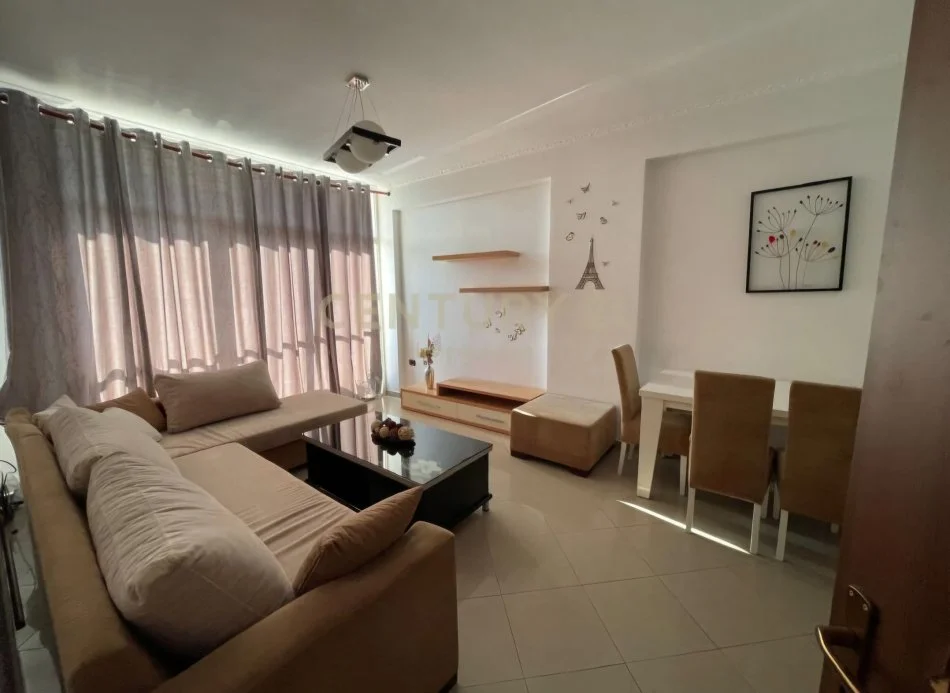 Tirane, shitet apartament 1+1+Ballkon Kati 7, 65 m² 90.000 € (Astiri)