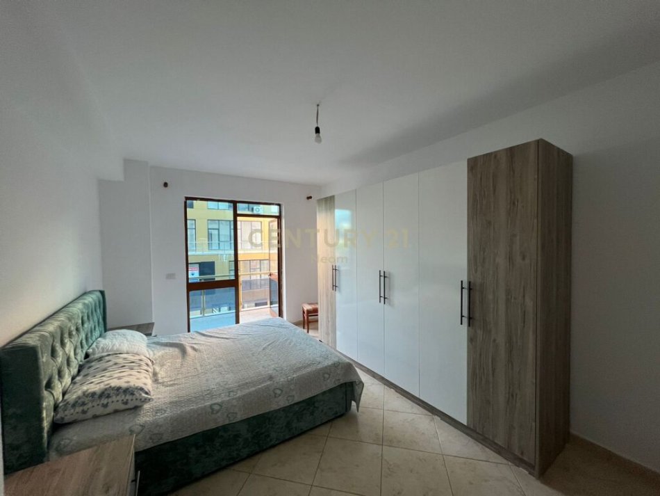 Tirane, jepet me qera apartament 2+1 Kati 3, 90 m² 650 € (Ish Stacioni I trenit)