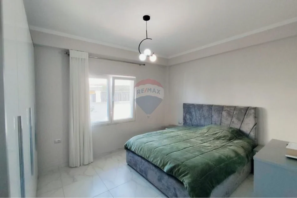 Tirane, jepet me qera apartament 2+1 Kati 0, 600 € (Rruga Isuf Elezi)