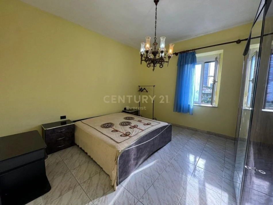 Tirane, jepet me qera apartament 2+1 Kati 5, 72 m² 500 € (BLV ZOGU I PARE)