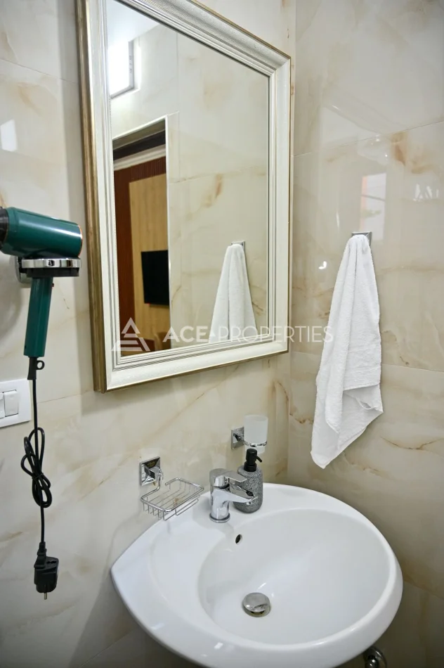 Durres, jepet me qera apartament 1+1 Kati 1, 300 € (Plazh, Durres)