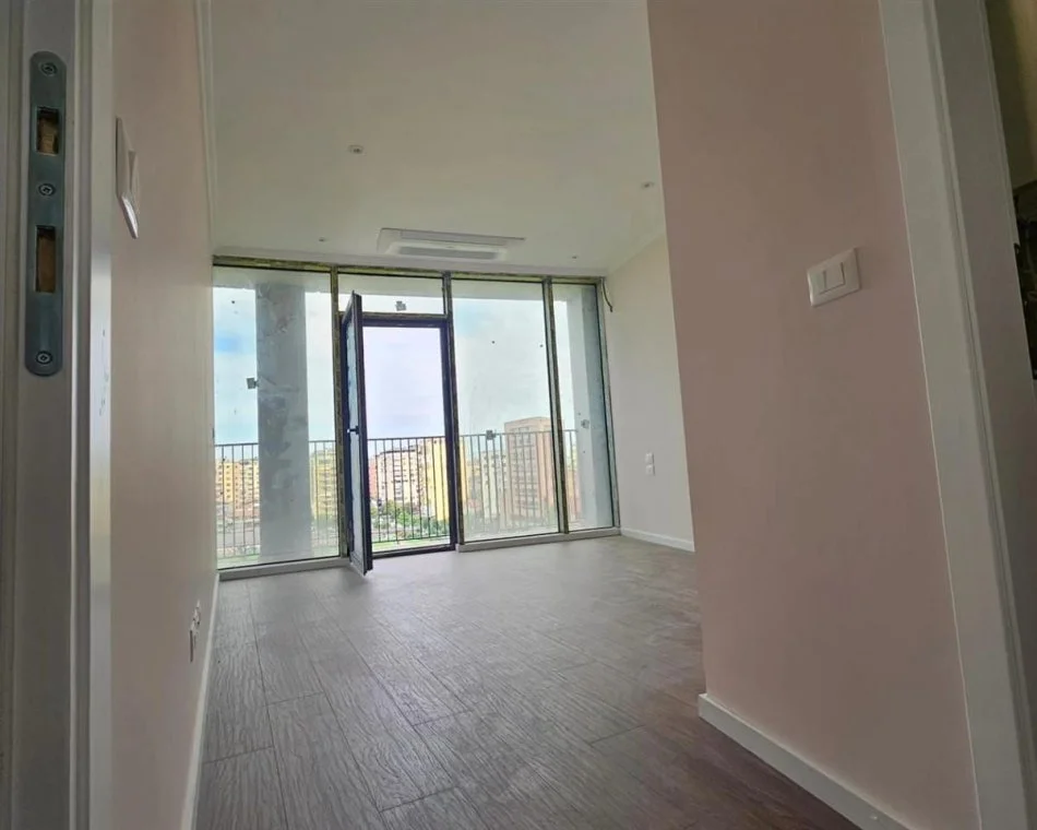 Tirane, jepet me qera apartament 2+1+Ballkon Kati 6, 136 m² 1.300 € (Diga e Liqenit)