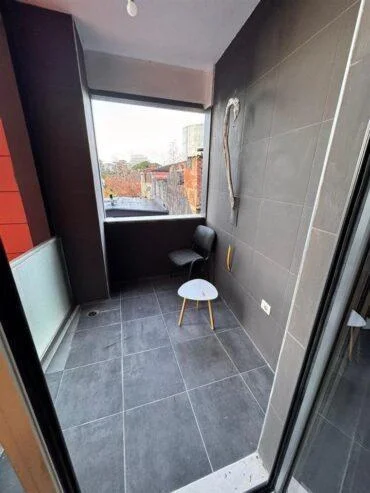 Tirane, jepet me qera zyre Kati 2, 101 m² 850 € (TOPTANI)