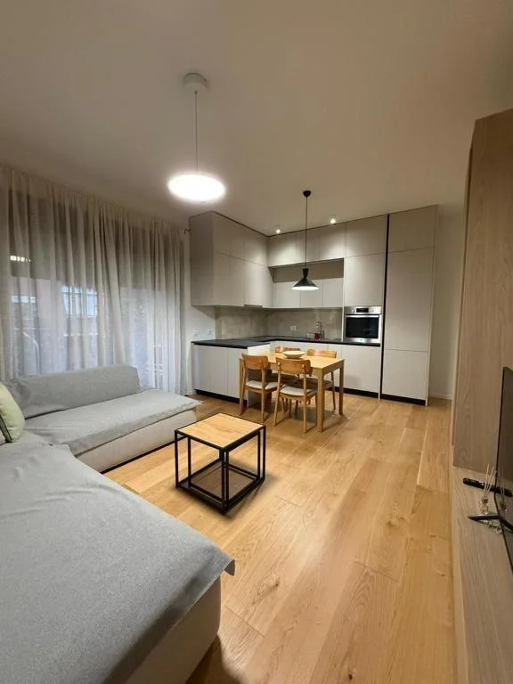 Tirane, jepet me qera apartament 2+1 Kati 3, 97 m² 1.200 € (RRUGA KOSOVAREVE)