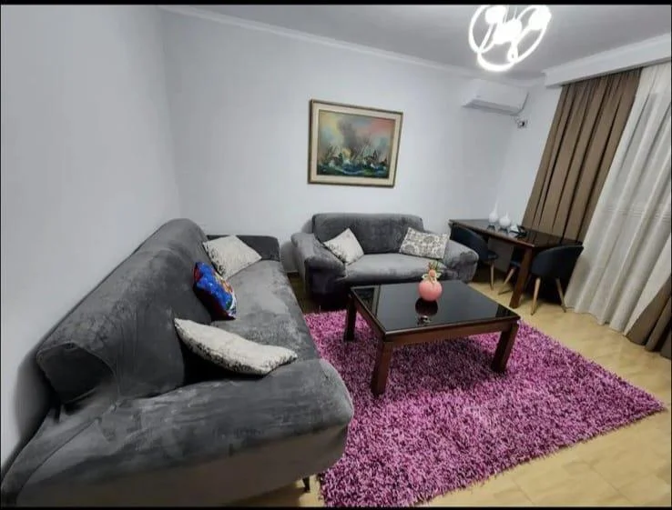 Tirane, jepet me qera apartament 2+1, Kati 3, 77 m² 600 € (STACIONI TRENIT)