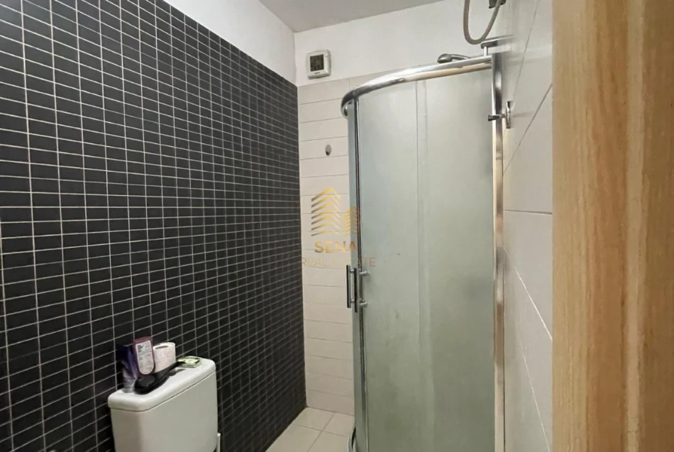 Tirane, jepet me qera apartament 2+1+Ballkon Kati 2, 95 m² 550 € (Kompleksi Ana)