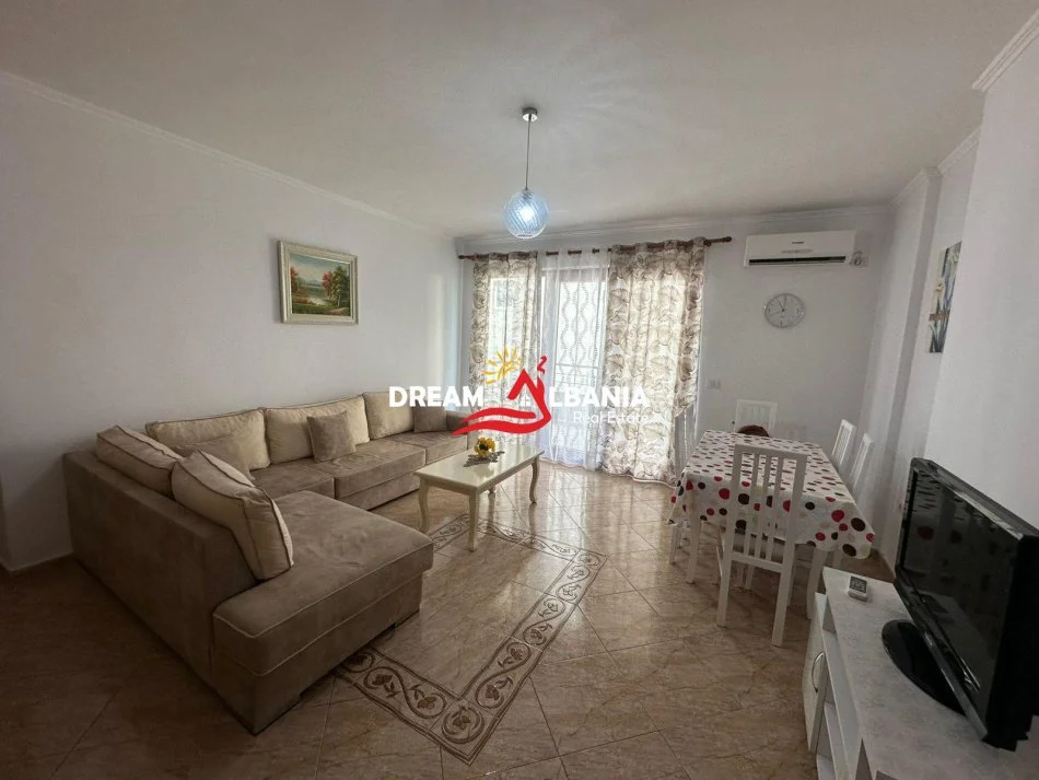 Tirane, jepet me qera apartament 2+1 Kati 5, 100 m² 650 € (tek Rruga e Kavajes)