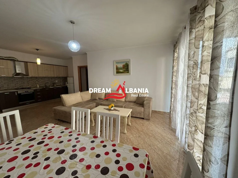 Tirane, jepet me qera apartament 2+1 Kati 5, 100 m² 650 € (tek Rruga e Kavajes)