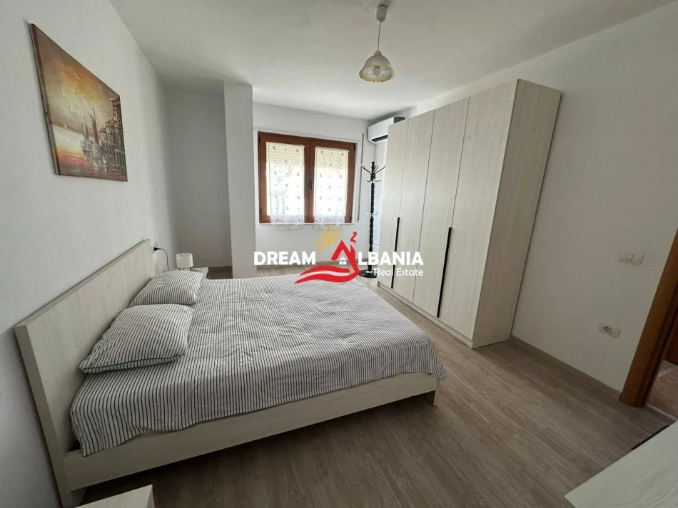 Tirane, jepet me qera apartament 2+1 Kati 5, 100 m² 650 € (tek Rruga e Kavajes)