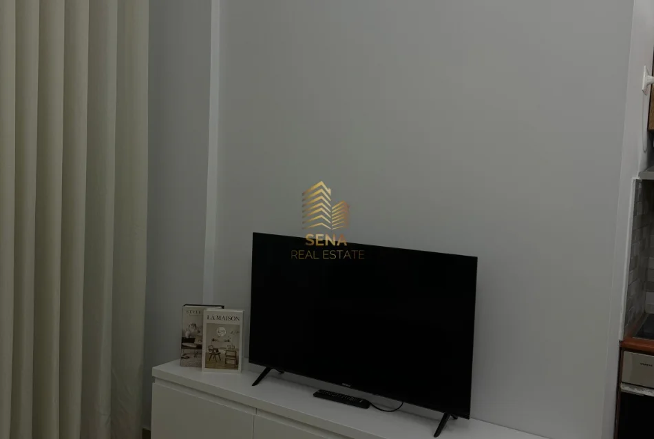 Tirane, jepet me qera apartament 1+1+Ballkon Kati 3, 70 m² 500 € (Kodra e Diellit)