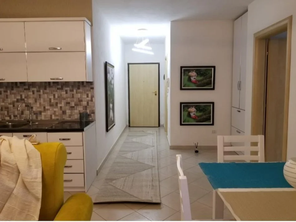 Durres, JEPET ME QERA apartament 1+1 Kati 7, 70 m² (VOLLGA CURRILA)