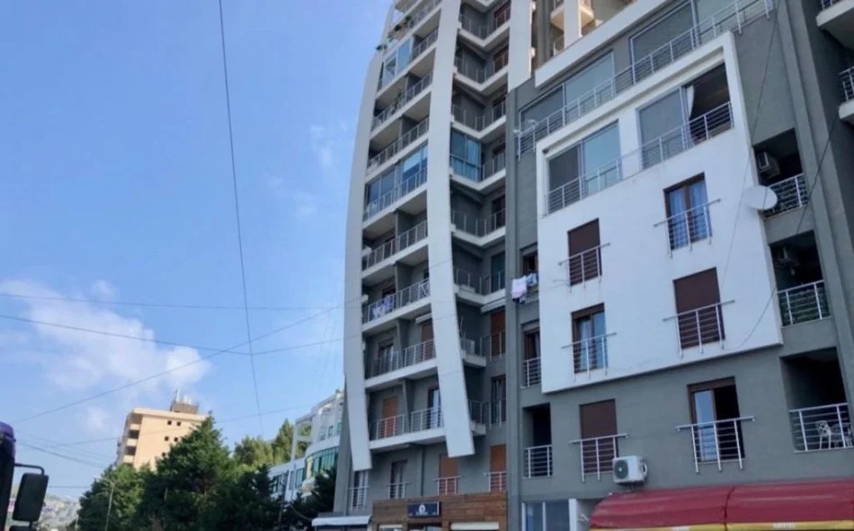 Durres, JEPET ME QERA apartament 1+1 Kati 7, 70 m² (VOLLGA CURRILA)