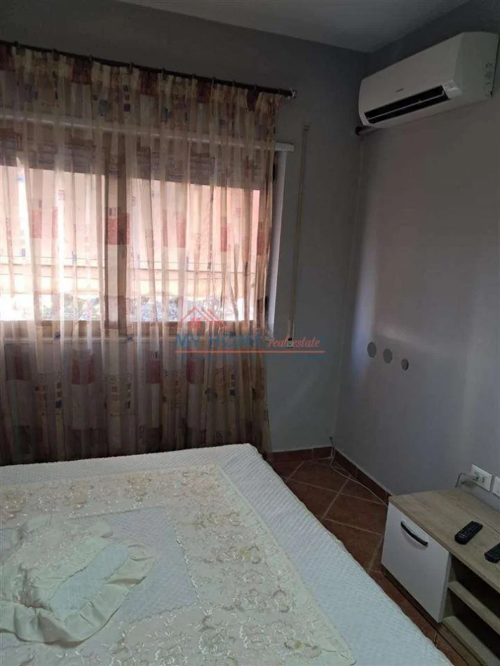 Tirane, jepet me qera apartament 1+1 Kati 3, 35 m² 520 € (Myslym Shyri)