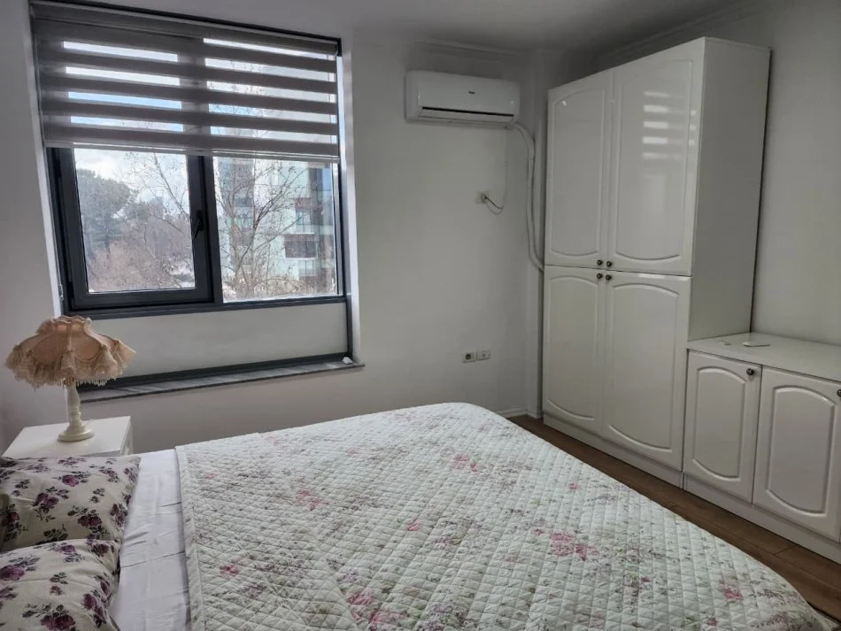Jepet me Qera: Ultra Apt. 2+1+2wc & 1 P. Parkimi ( 📍Qendër / Toptani ) Hera e parë me qera || 100% e re ✨️ 1000€ / Muaji 💶