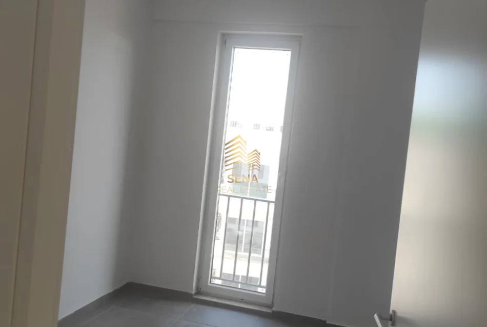 Tirane, jepet me qera apartament 2+1+Ballkon Kati 4, 90 m² 430 € (5 Maji)