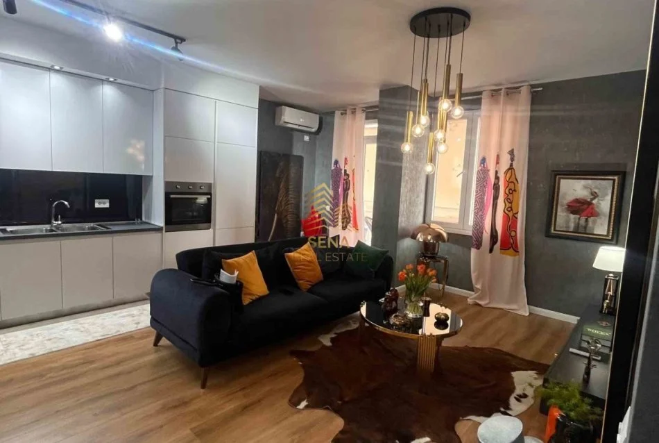 Tirane, jepet me qera apartament 1+1+Ballkon Kati 6, 850 € (Rruga e Durresit)