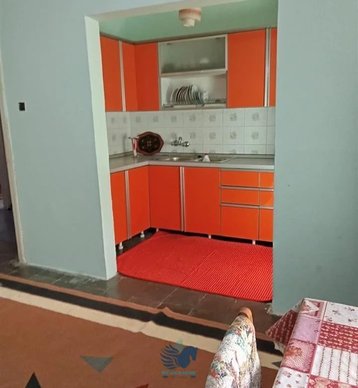 Tirane, jepet me qera apartament 2+1+Ballkon Kati 4, 80 m² 450 € (Jepet Me Qera Apartament 2+1 Tek Oxhaku)