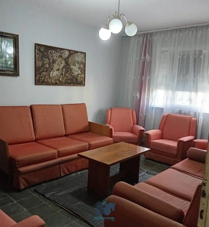 Tirane, jepet me qera apartament 2+1+Ballkon Kati 4, 80 m² 450 € (Jepet Me Qera Apartament 2+1 Tek Oxhaku)